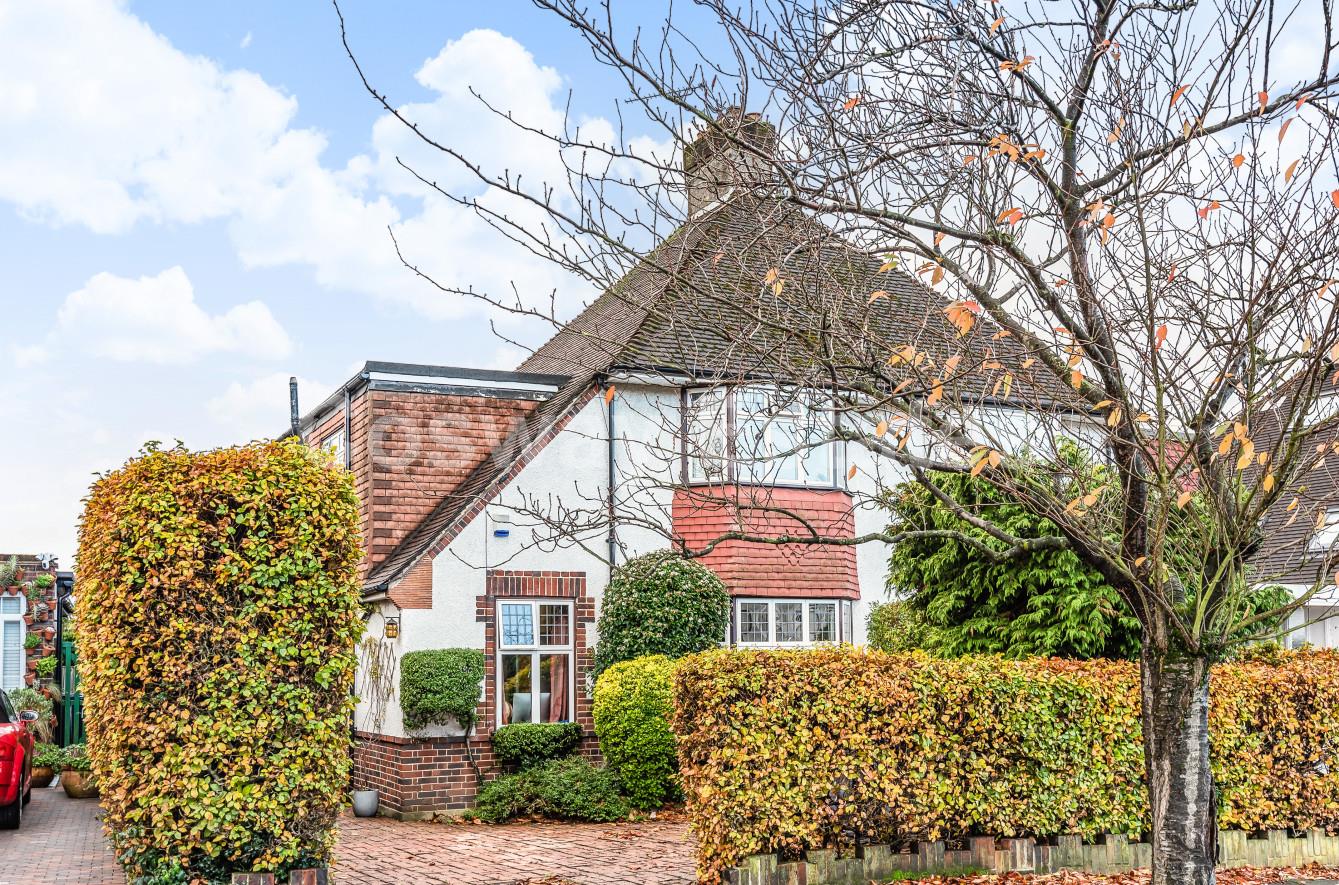Westfield Road, Mill Hill